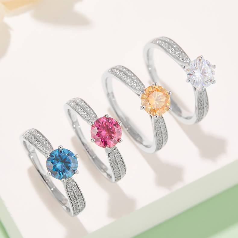 直臂微镶星光皇后S925银镀白金MoissaniteWomen's Ring1ctD级